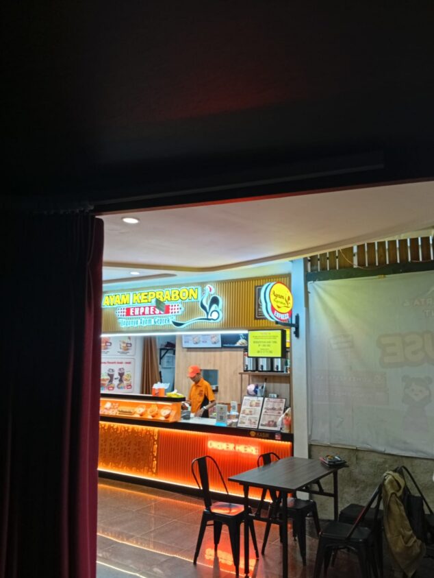 Proyek Bongkar Pasang Photobooth di Solo 11 Bongkar photobhoot 13