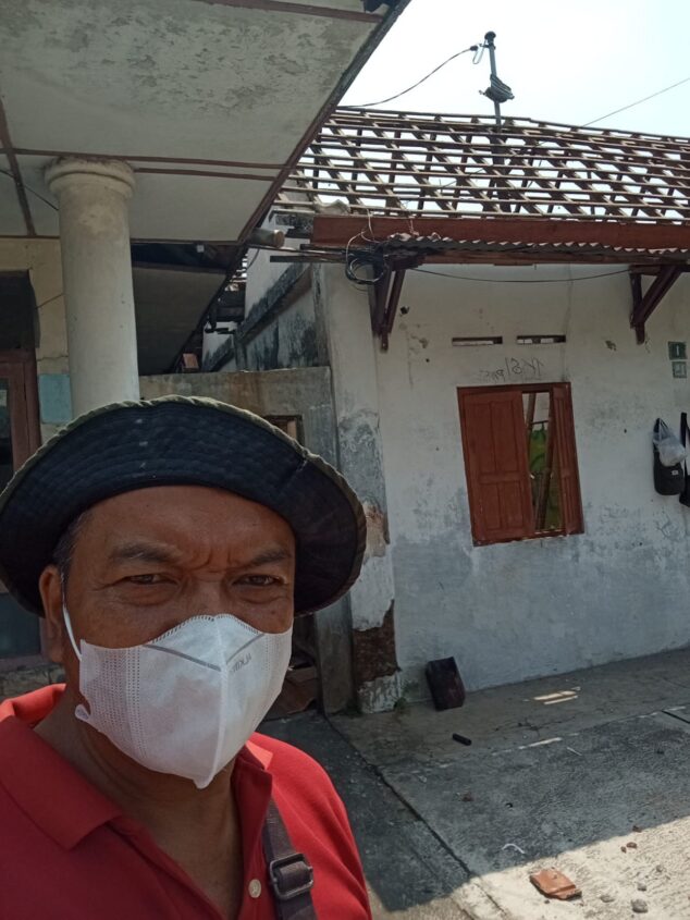 Proyek pembongkaran rumah Klaten 4